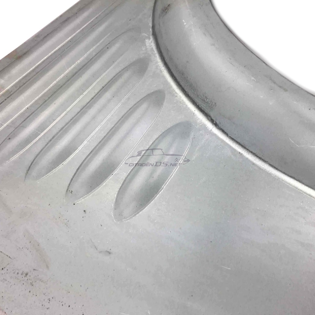 Rear fender right &lt;-1968, round wheel cutout, steel sheet